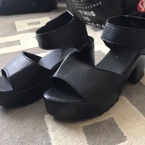 platform sandals!